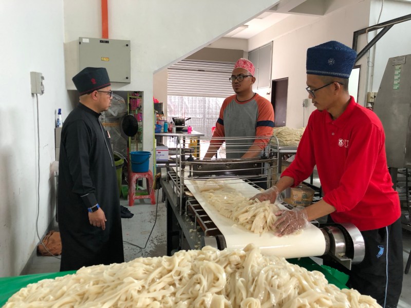 Kilang Makanan Di Melaka / Makanan Kedai Mamak Naik Harga 30 Tahun